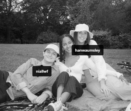Lou Llobell with boyfrind and frind Hannah