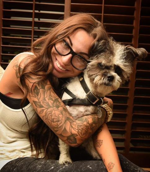 Mariah Lynch has pet odg