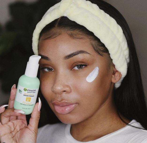 Aaliyah Jay promoting Garnier serum