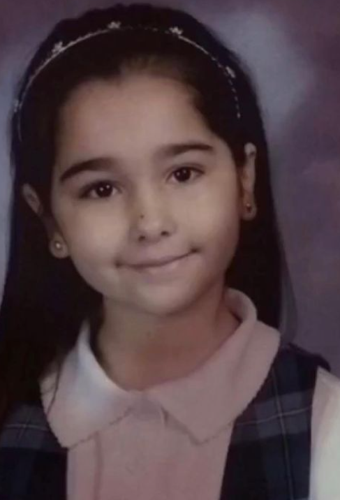An old photo of Paloma Silva