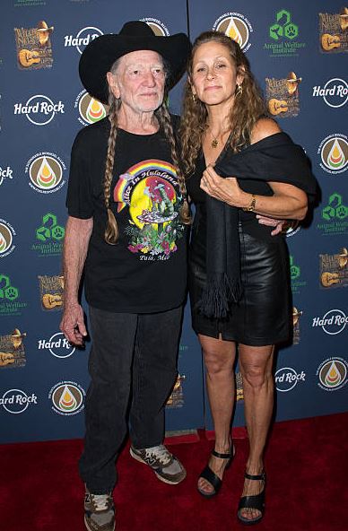 Annie D'Angelo appeared in an award show