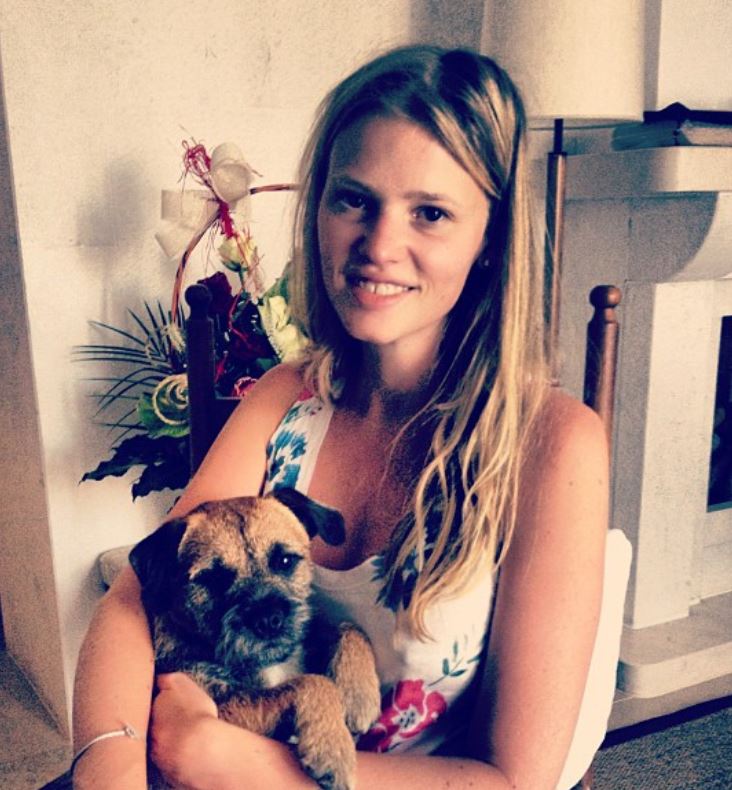 Lara Stone with her pet dog