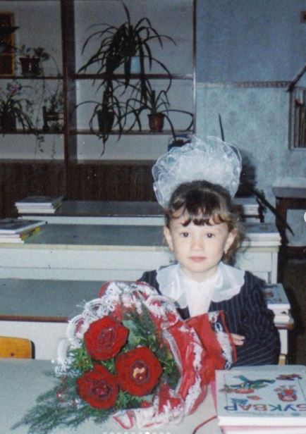 Marina Mazepa's childhood image