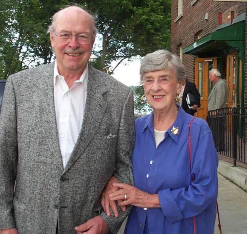 Peter Aykroyds father Samuel Peter Aykroyd and mother Lorraine Hélène Aykroyd