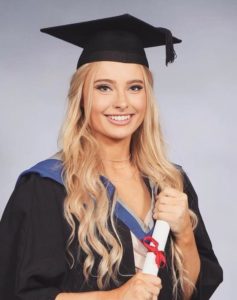 Who is Sophie Lloyd? Age, Wiki, Biography, Husband, Height, Family, Net