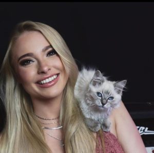 Who is Sophie Lloyd? Age, Wiki, Biography, Husband, Height, Family, Net