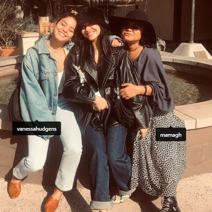 Stella Hudgens with her sister and mother