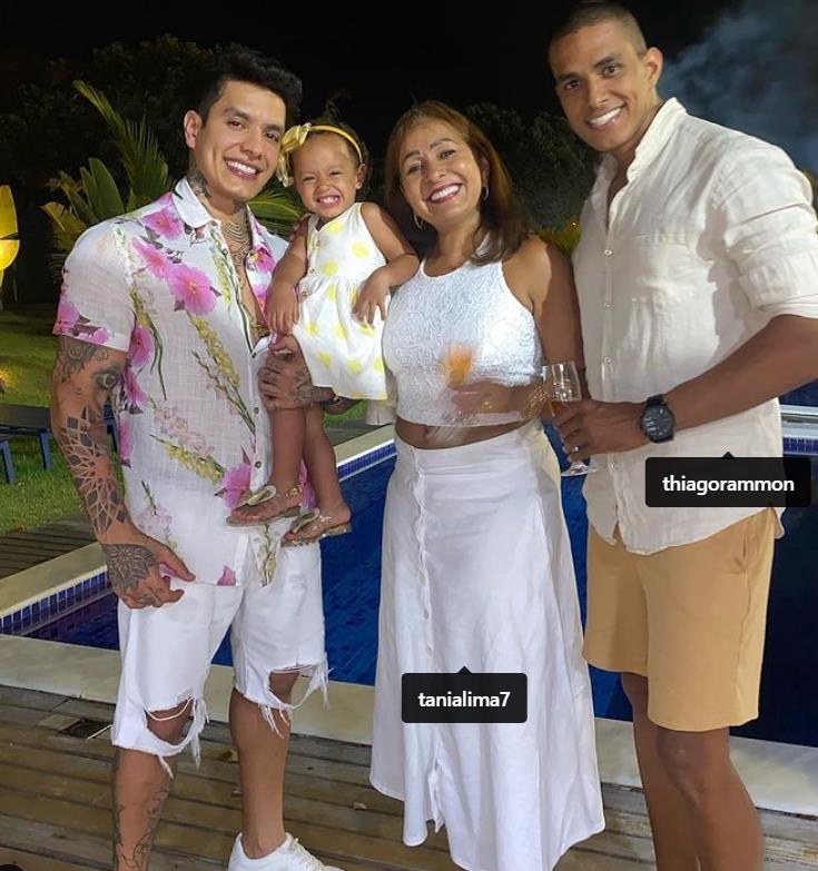 Victor Igoh with his brother and mother