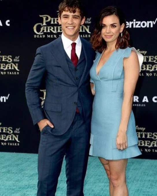 Who is Chloe Pacey? Wiki, Biography, Age, Height, Boyfriend, Family ...