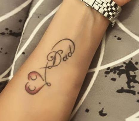 Claudia Ruggeri inked tattoo on her arm