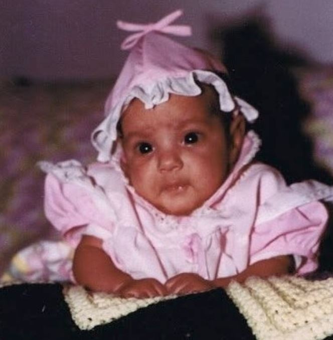 Rena Malik's childhood image