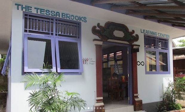 Tessa Brooks's school