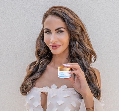 Janina Youssefian while promoting product