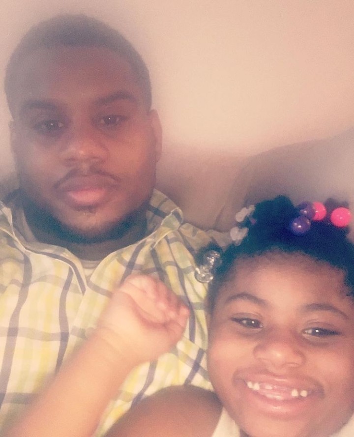 Raysean Autry wit his daughter