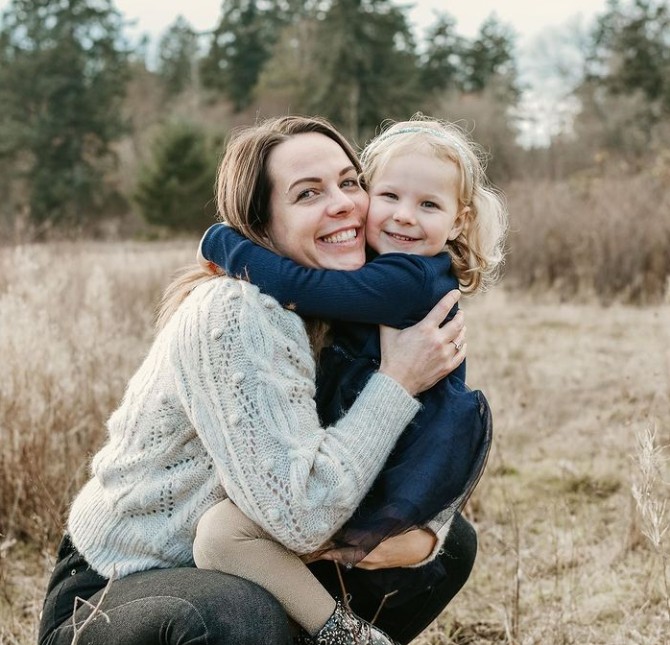 Rylea Nevaeh Whittet and mother