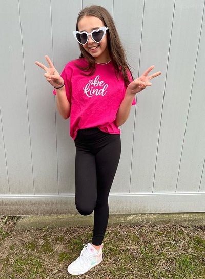 London Robertson height is 3 feet 9 inches