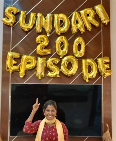 Gabriella Sellus celebrating 200 episodes of Sundari