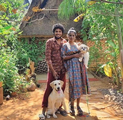 Gabriella Sellus with her boyfriend Akash Prakash