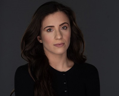 Eliana Ghen belongs to White-caucasian ethnical background