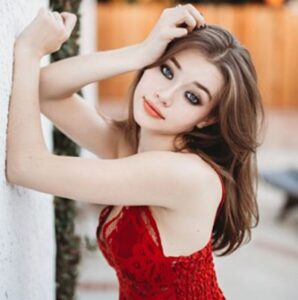 Sydney Taylor [Actress] Wiki, Bio, Age, Height, Boyfriend, Family