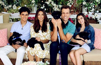 Vanessa Arevalo with her husband Cameron Mathison and kids Lucas Arthur and Leila Emmanuelle