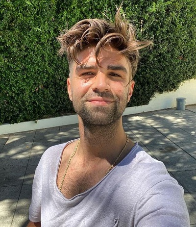 Justin Mikita is a celebrated actor, model, producer, Lawyer, and entertainer from Tarzana, California, United States of America