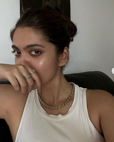 Rituja Ghosh Deb is a look alike of Deepika Padukone