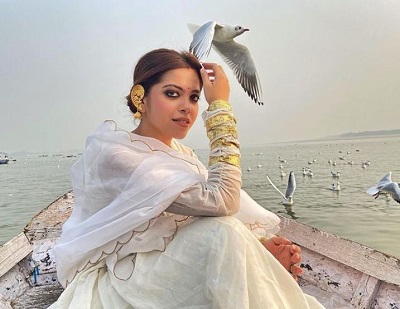 Rituja Ghosh Deb likes to wear ethnic attire
