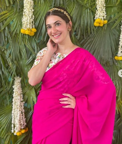 Shivaleeka Oberoi holds the nationality of India