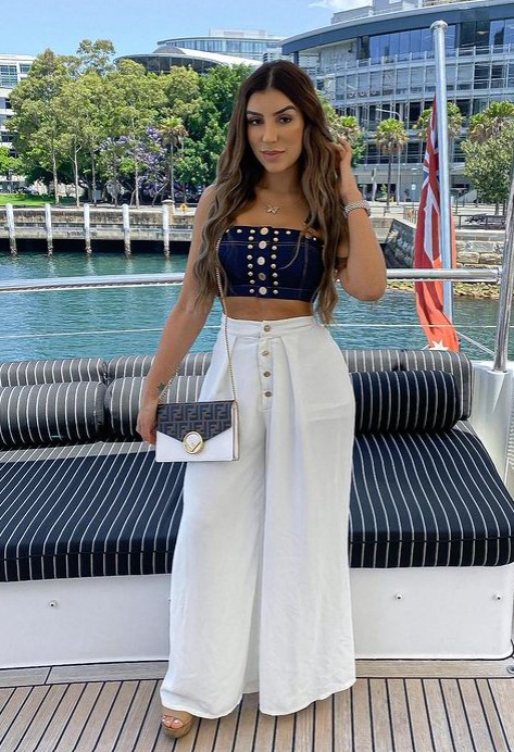 Carolina Santos height