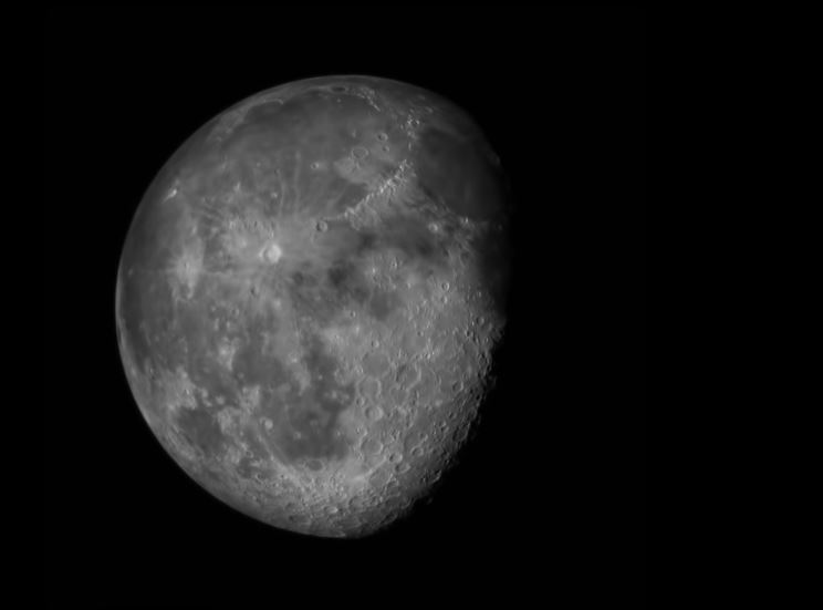 China Found New minerals on Moon, Dragon Planning More Lunar Mission in Future