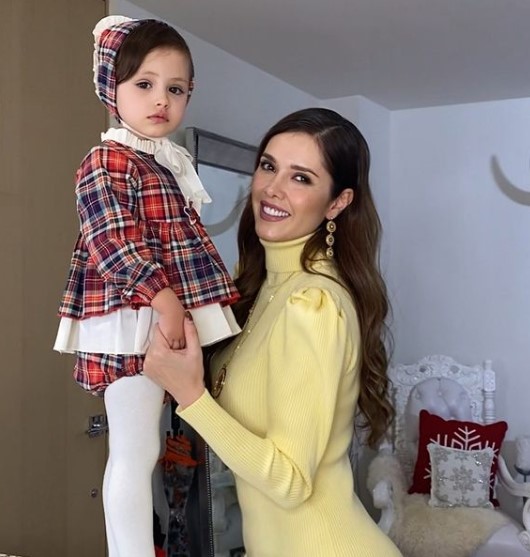 Marlene Favela with her daughter