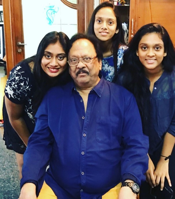Sai Prakeerti with her father and sisters