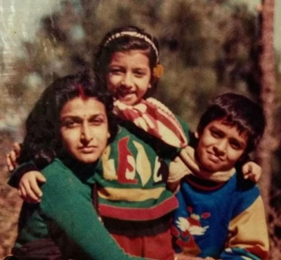 Shiladitya Mukhopadhyayawith his mom Rita Mukhopadhyaya and sister Sananda Mukhopadhyaya