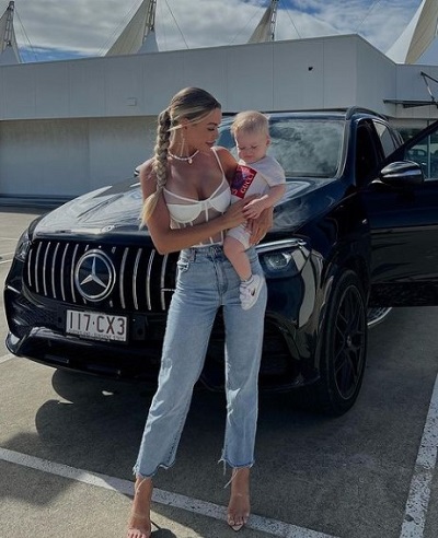 Skye Wheatley's Mercedes car