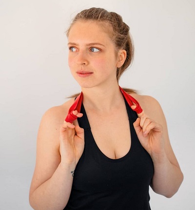 Vialeta Kudrevich's age is 27 years old