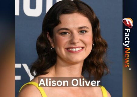 Alison Oliver Wiki, Age, Biography, Boyfriend, Height, Parents, Net