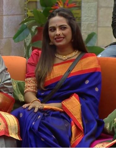 Amruta in Bigg Boss house
