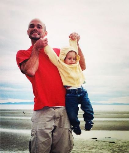 An old image of Xaria with her dad Matt Dotson