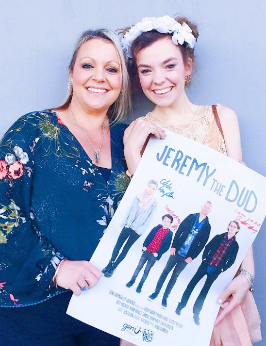 Chloé Hayden with her mother