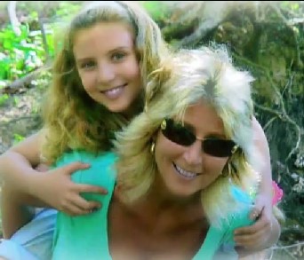 Heather Lee O’Keefe with her mother Traci Lee