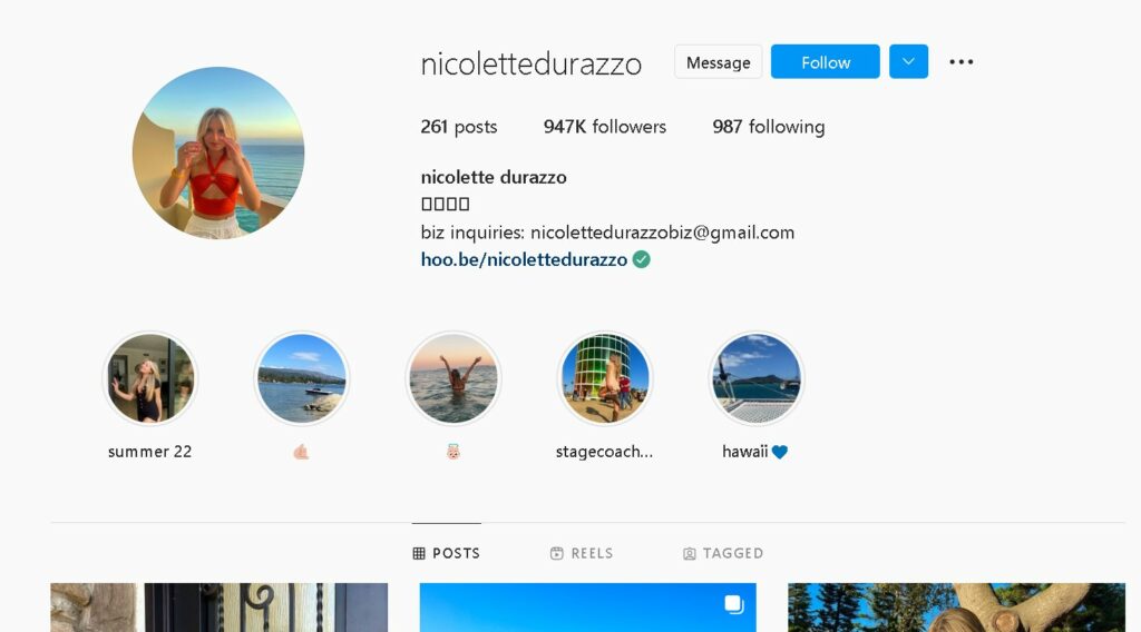 Nicolette Durazzo's Instagram page