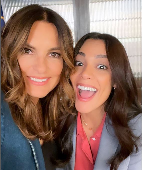 Odelya Halevi with her bestie