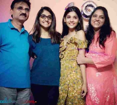 Pranali with her family