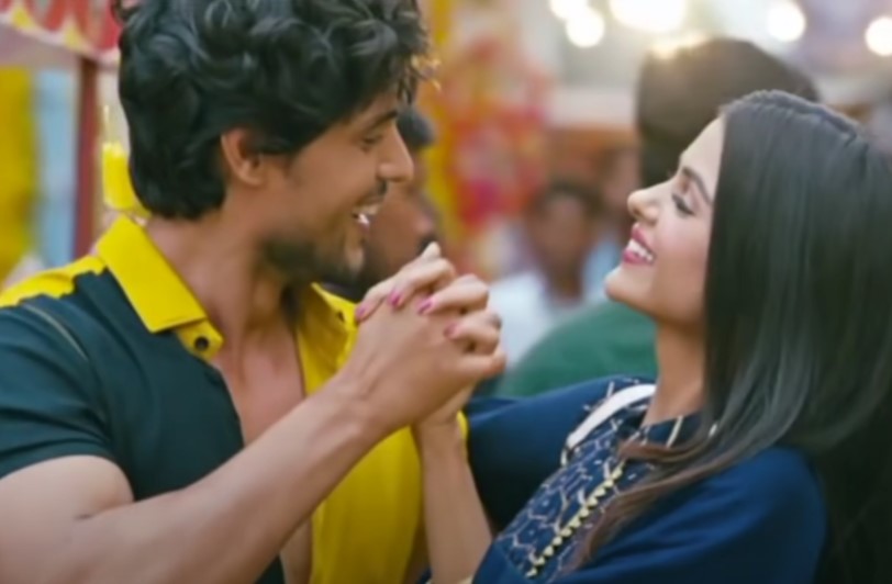 Priyanka Chahar Choudhary appeared in the Hindi serial Udaariyaan