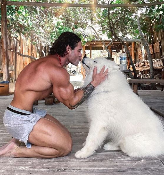 Tavi with his dog