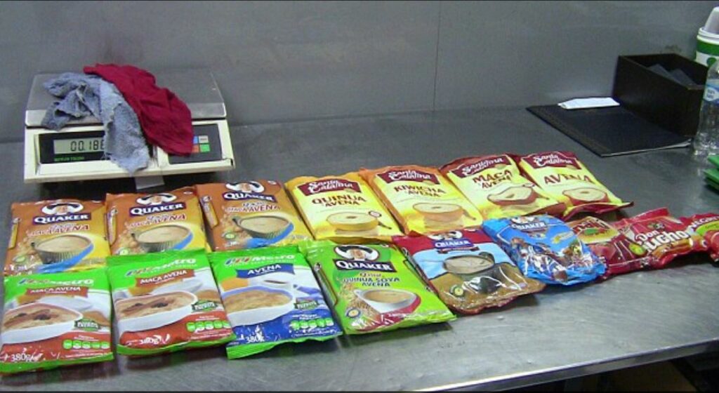 They carried the cocaine in food packets which hide in luggage