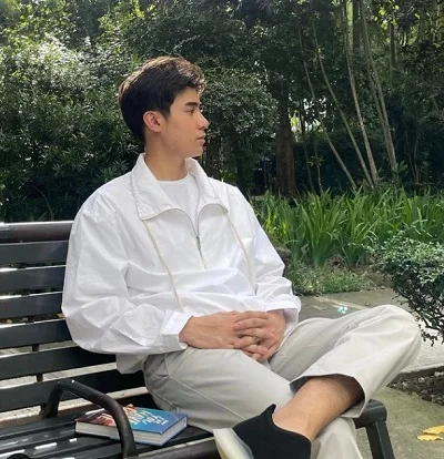 Brent Manalo loves to read books