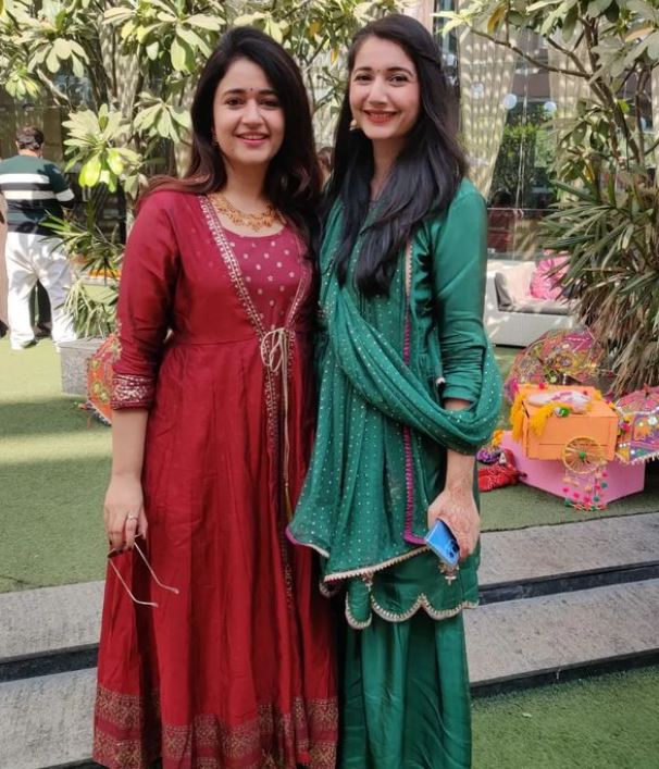 Poonam Bajwa with her younger sister Deepika Bajwa