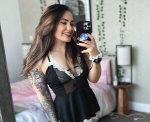 Power Midget Wiki, Age, Height, Net worth, Family, Boyfriend & Biography